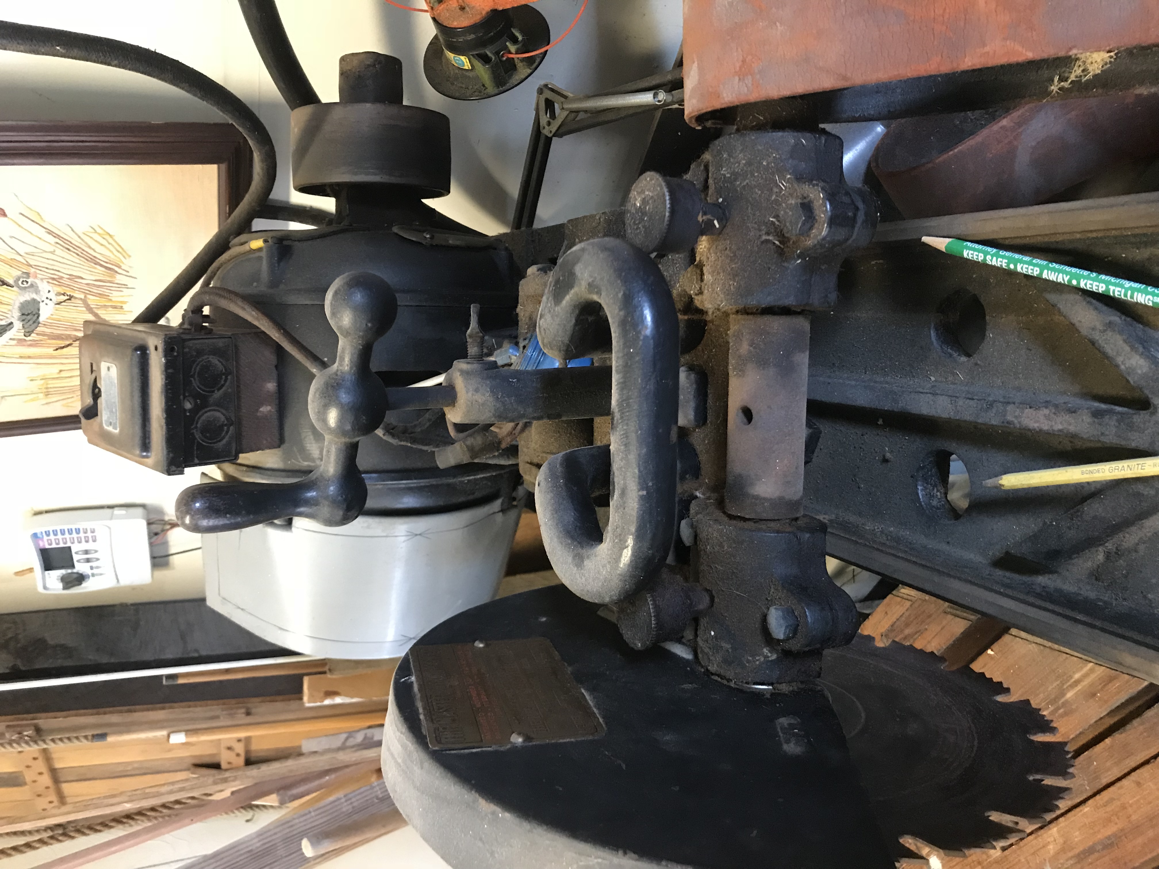 https://antiquemachinery.com/images-Master-Woodworker/IMG_3570.jpg